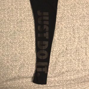 Nike Pants - Nike Black Sportswear Leggings Size S Nike Pants - Nike Black Sportswear Leggings Size S